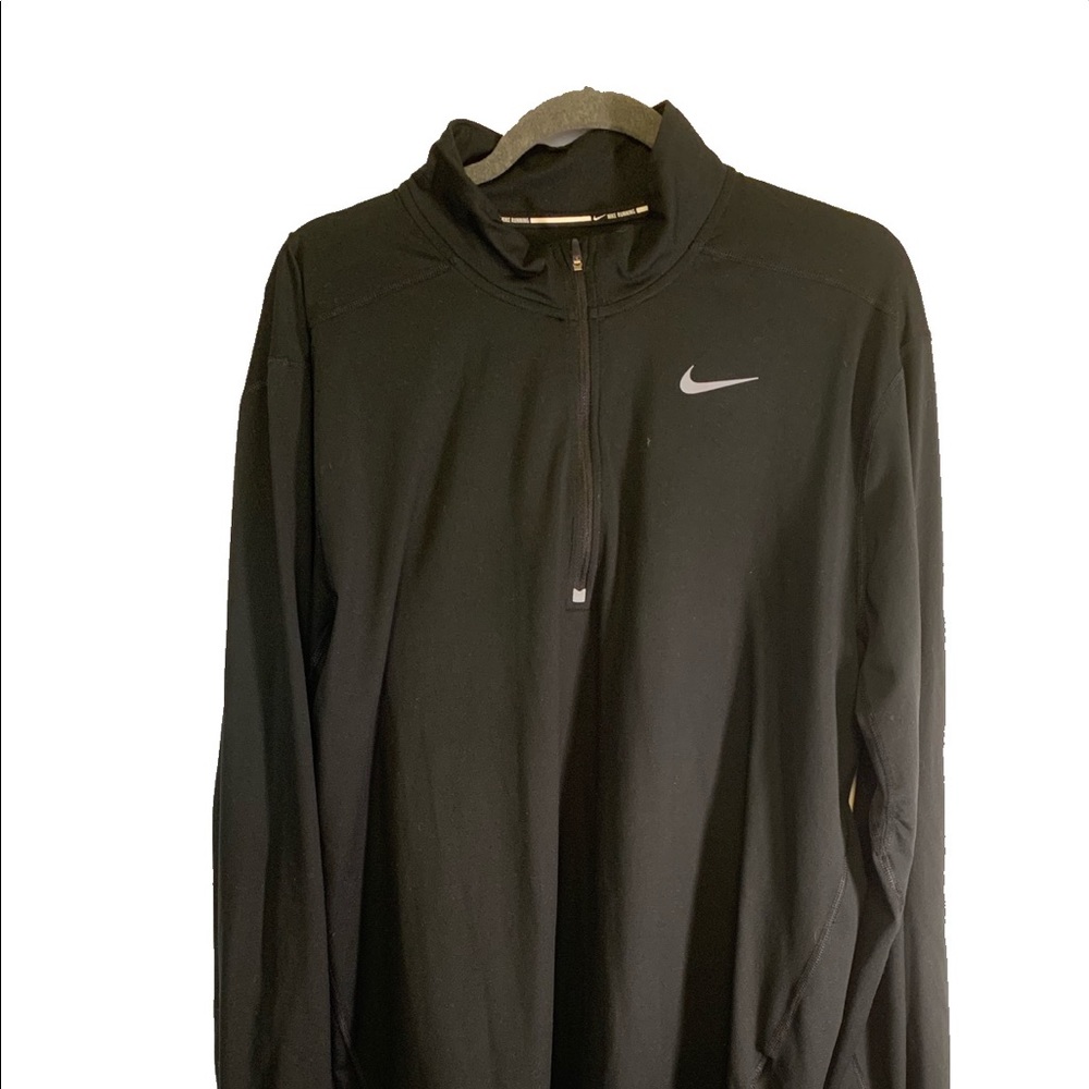 Nike Men’s Dri-Fit XL Black Quarter ZIP